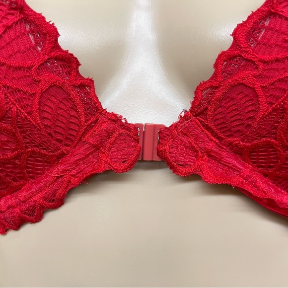 PINK Victoria’s Secret Red Date Racerback Push Up Bra Size 32DD - Picture 4 of 5